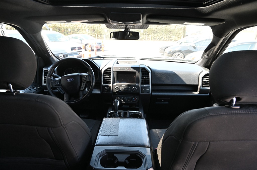 Ford F-150 XLT SuperCrew (2018) - Gasoline