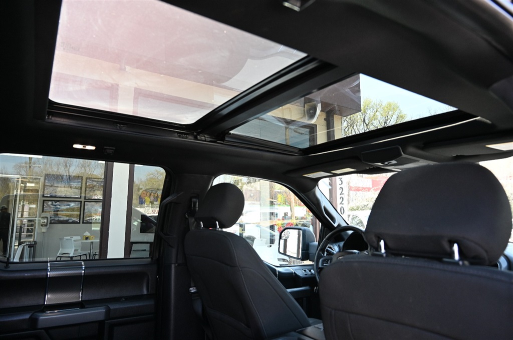 Ford F-150 XLT SuperCrew (2018) - Gasoline