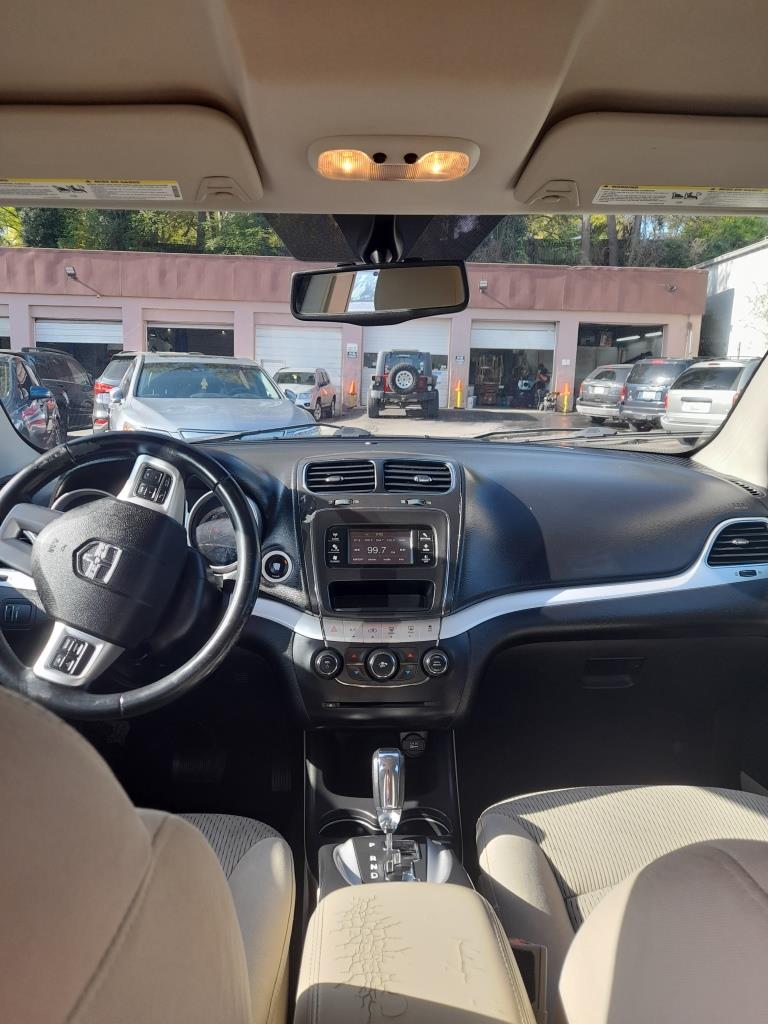 Dodge Journey SE (2015) - Gasoline