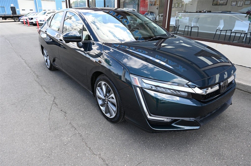 Honda Clarity Plug-In Hybrid (2018) - Hybrid