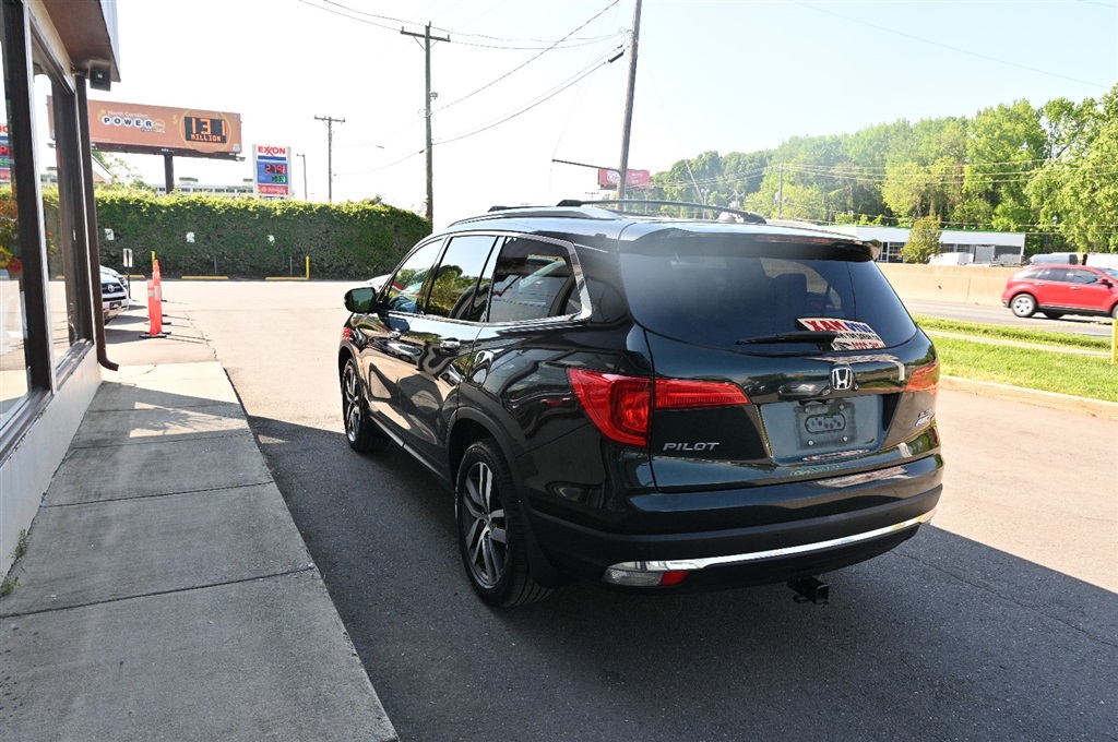 Honda Pilot Elite (2016) - Gasoline