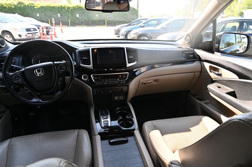 Honda Pilot Elite (2016) - Gasoline