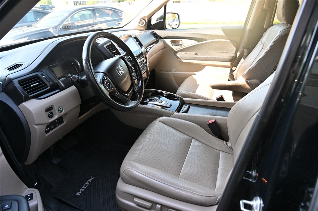 Honda Pilot Elite (2016) - Gasoline