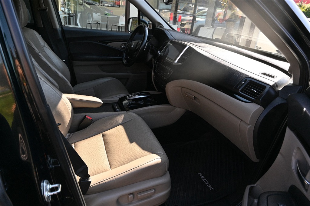Honda Pilot Elite (2016) - Gasoline
