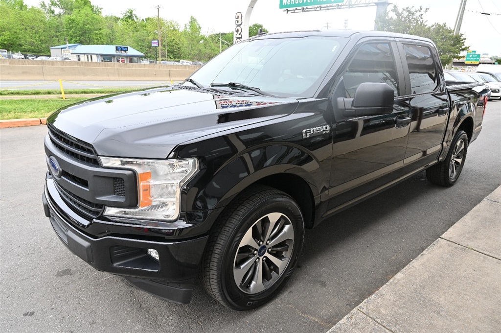 Ford F-150 XL Super Crew