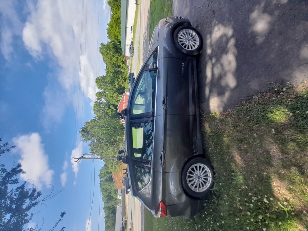 Ford C-MAX SEL (2013) - Hybrid