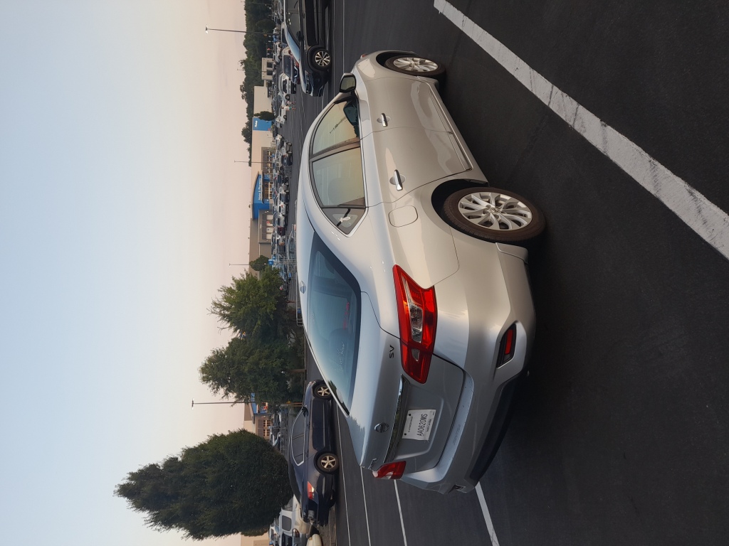 Nissan Sentra SV (2018) - Gasoline