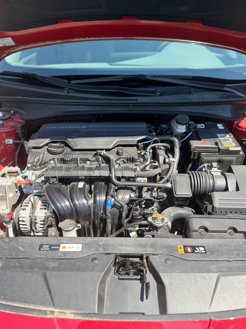 Hyundai Elantra SEL (2023) - Gasoline