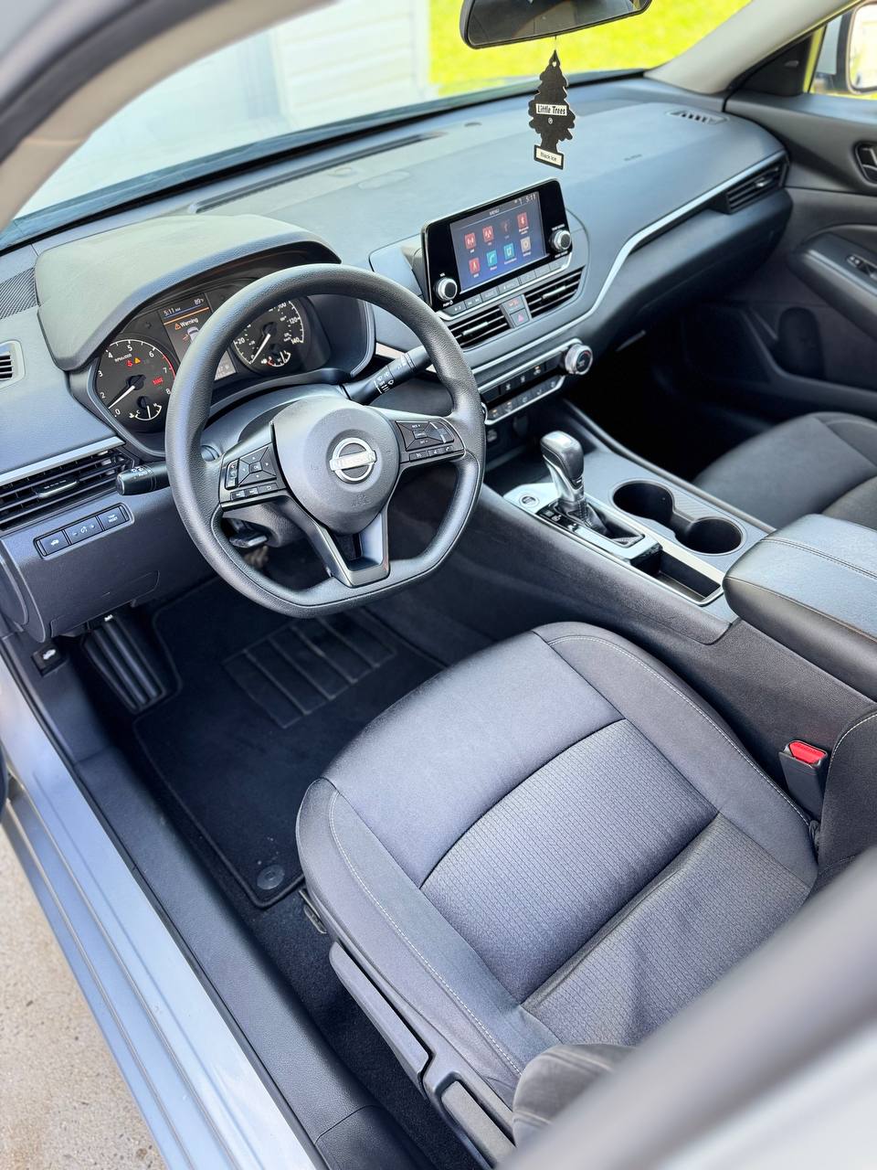 Nissan Altima S (2023) - Gasoline