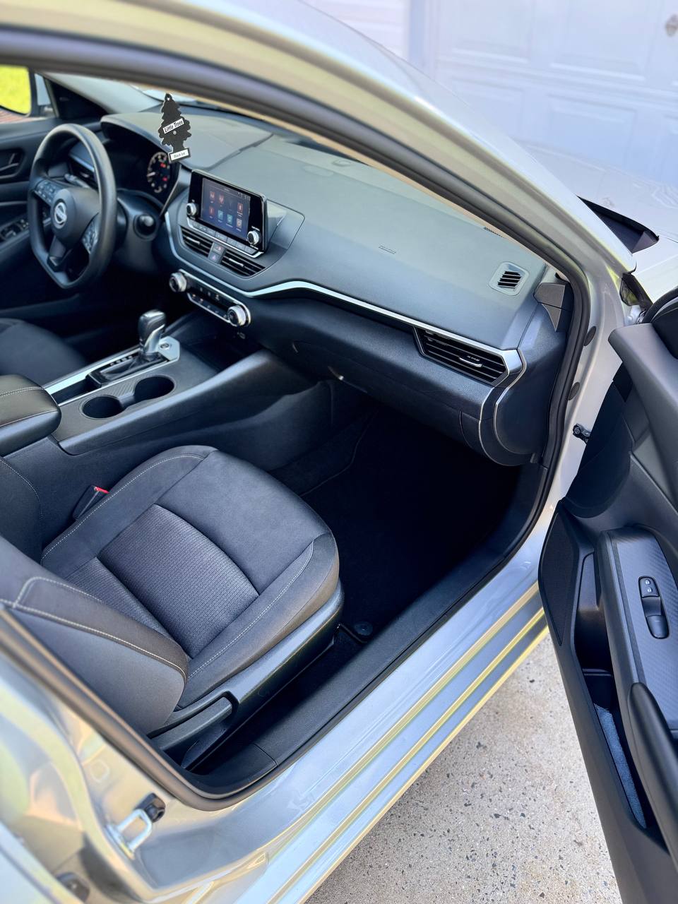 Nissan Altima S (2023) - Gasoline