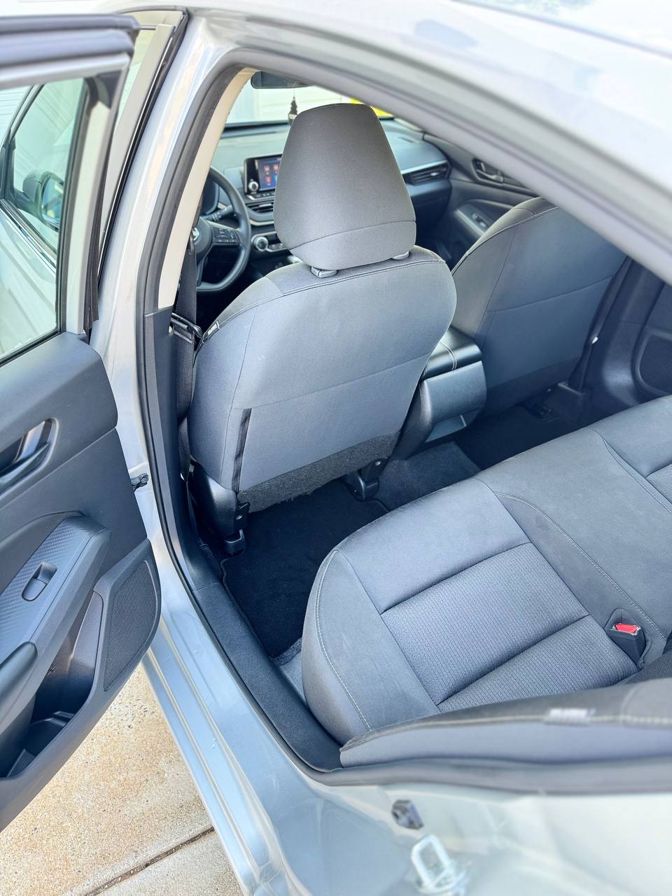 Nissan Altima S (2023) - Gasoline