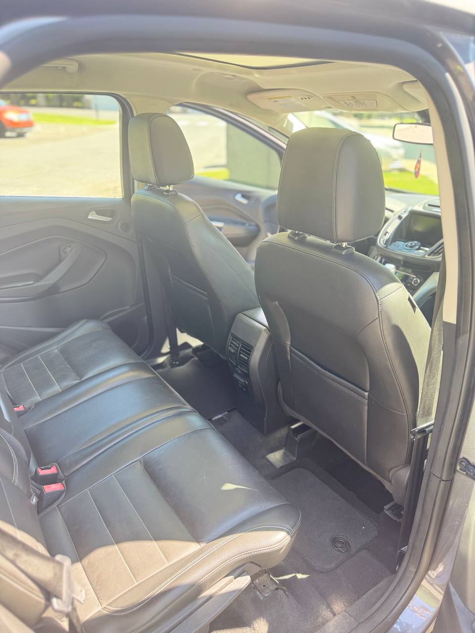 Ford C-MAX SEL (2013) - Hybrid