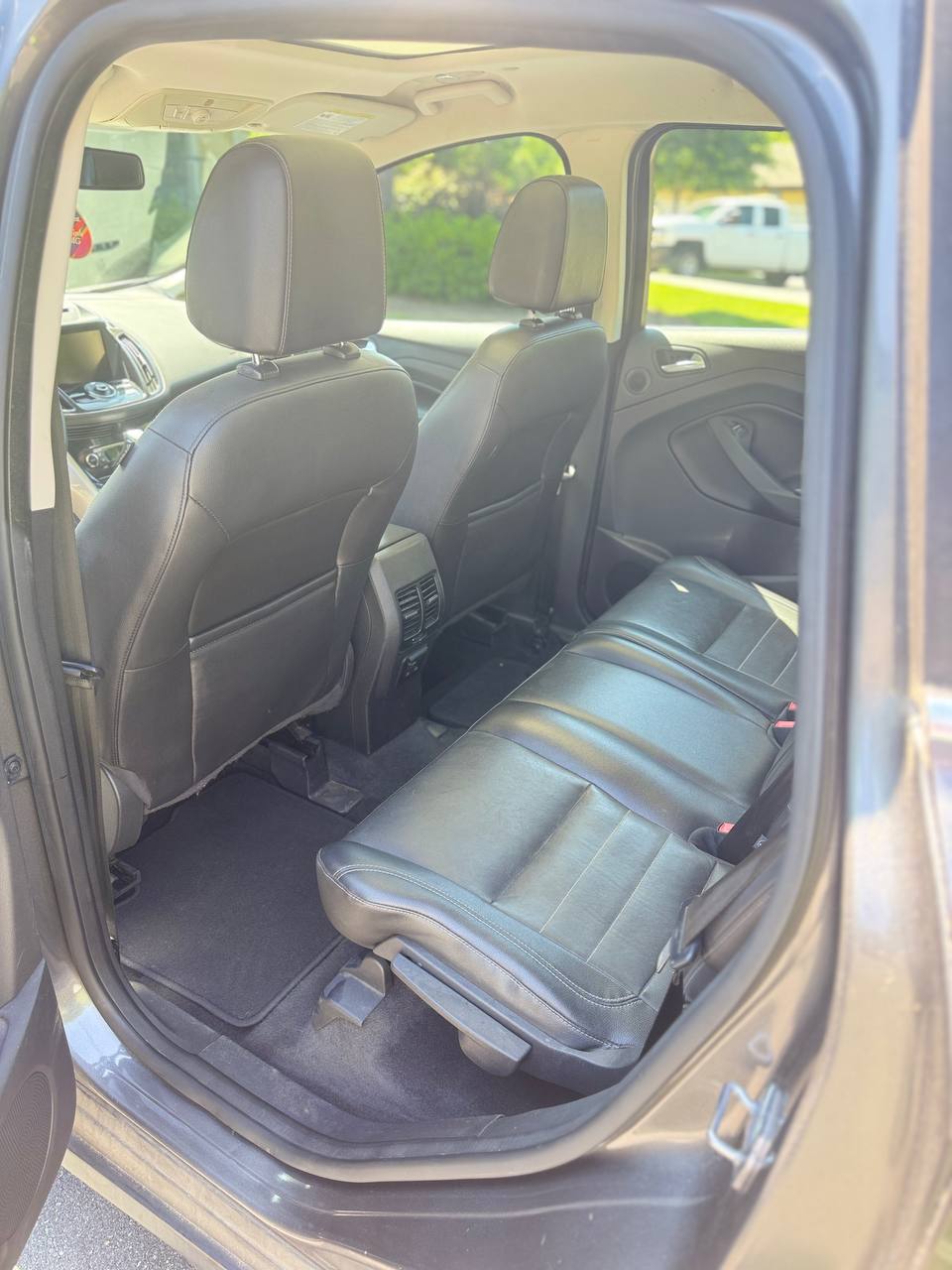 Ford C-MAX SEL (2013) - Hybrid