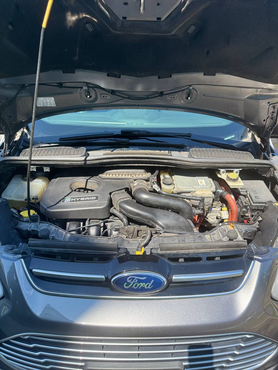 Ford C-MAX SEL (2013) - Hybrid