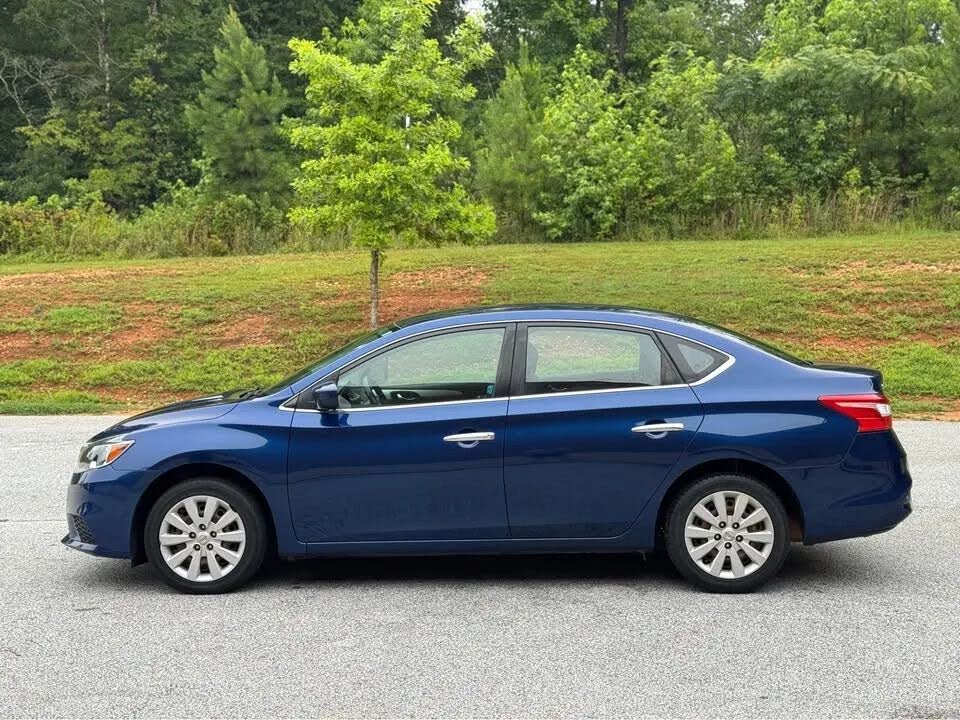 Nissan Sentra S (2019) - Gasoline