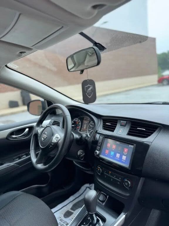 Nissan Sentra S (2019) - Gasoline