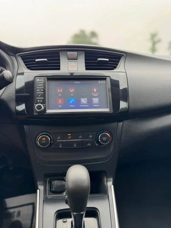 Nissan Sentra S (2019) - Gasoline