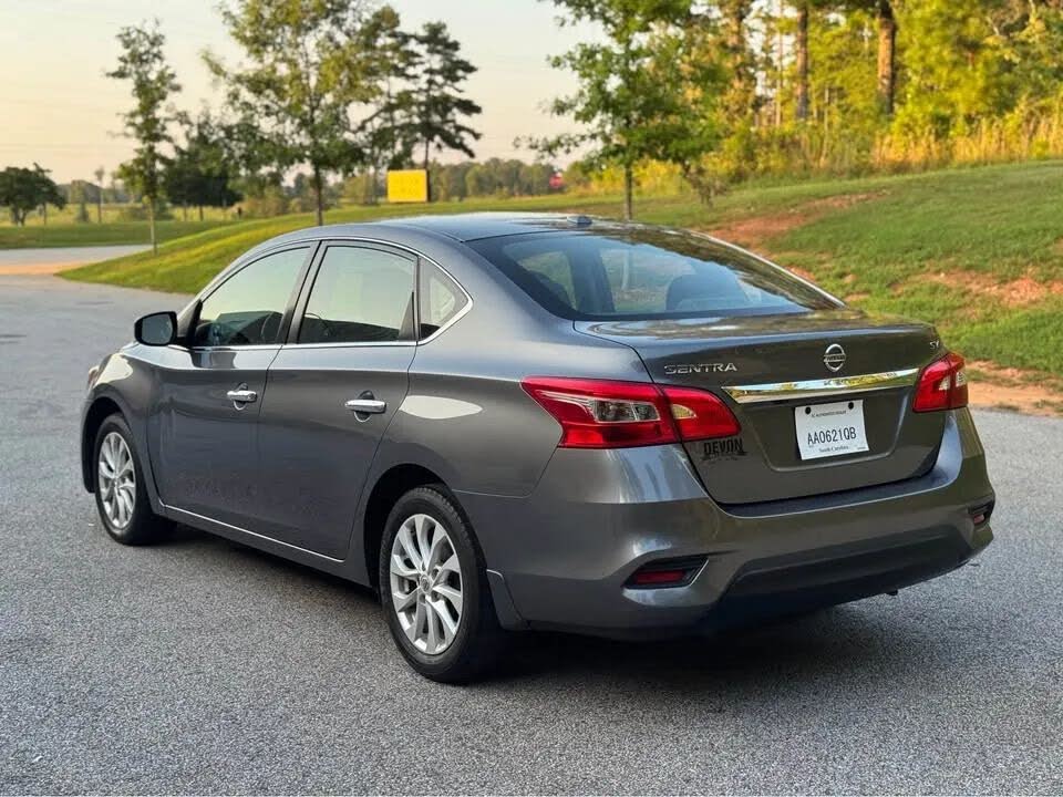 Nissan Sentra SV (2018) - Gasoline