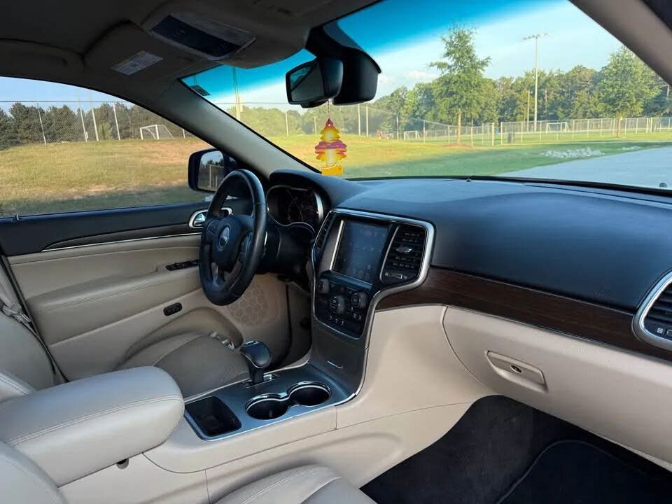Jeep Grand Cherokee Limited (2015) - Gasoline