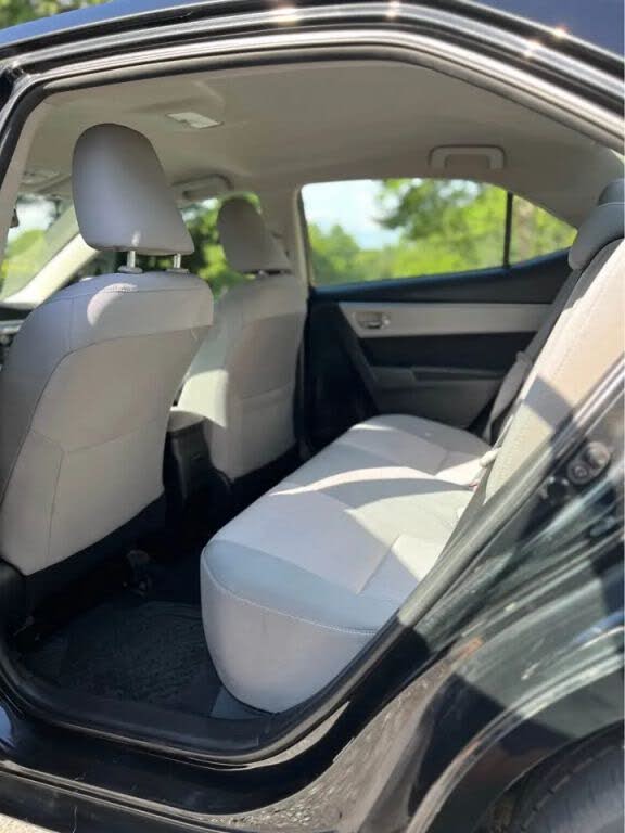Toyota Corolla L (2014) - Gasoline