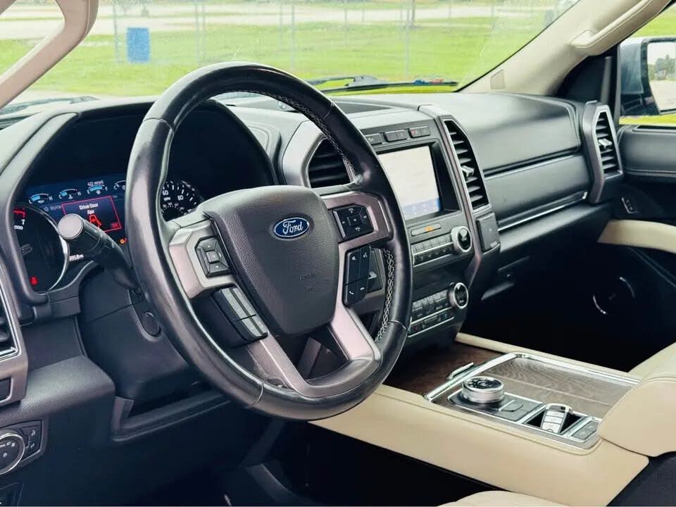 Ford Ford Expedition Platinum (2020) - Gasoline