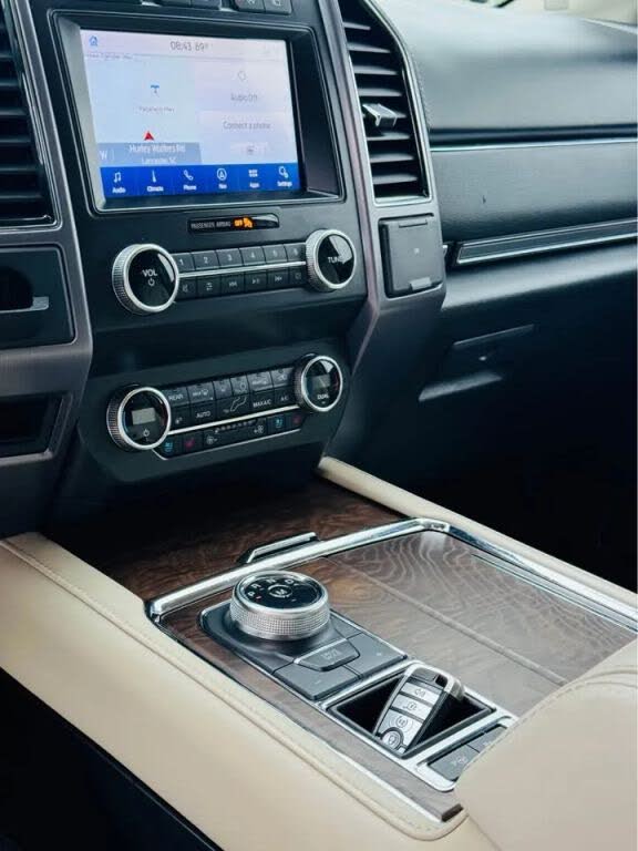 Ford Ford Expedition Platinum (2020) - Gasoline