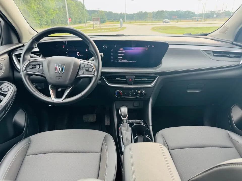 Buick Encore GX Preferred (2024) - Gasoline