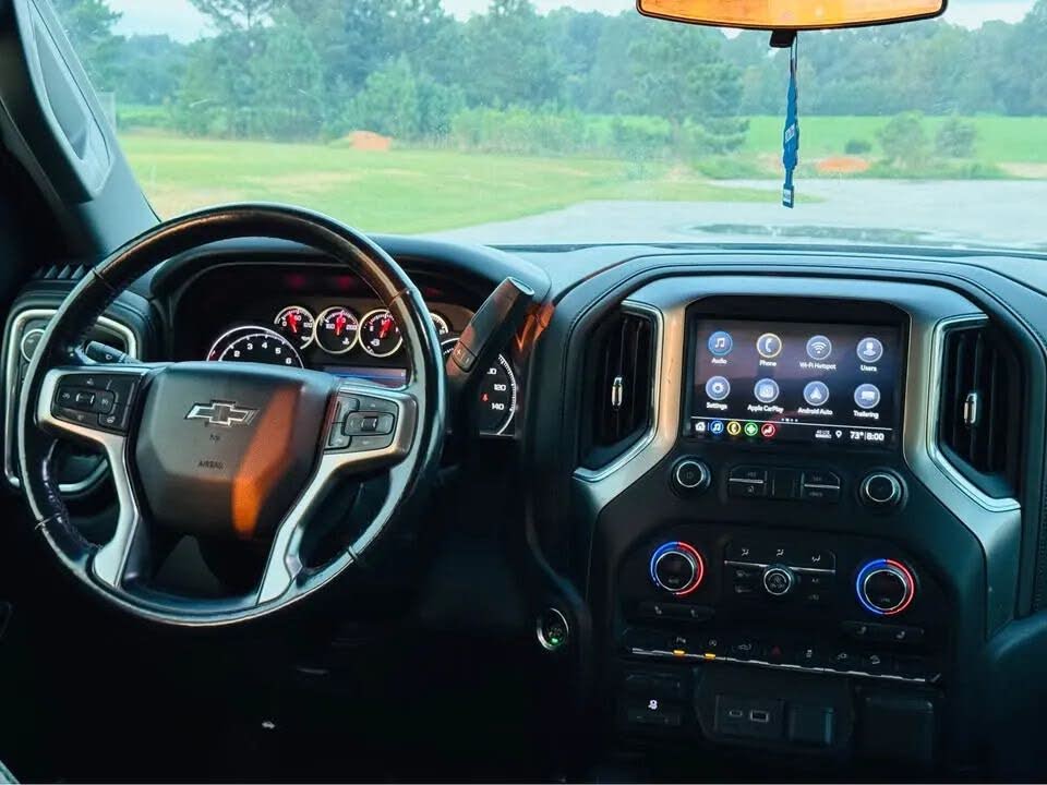 Chevrolet Silverado 1500 LT Trail Boss Crew Cab (2019) - Gasoline