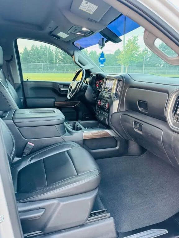 Chevrolet Silverado 1500 LT Trail Boss Crew Cab (2019) - Gasoline