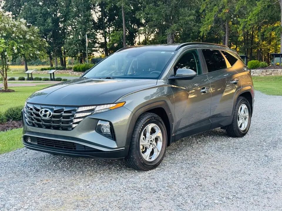 Hyundai Tucson SEL (2023) - Gasoline