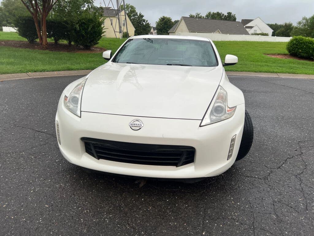 Nissan 370Z Touring (2013) - Gasoline