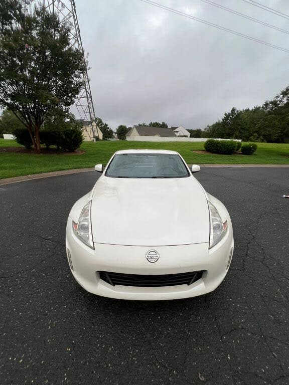 Nissan 370Z Touring (2013) - Gasoline