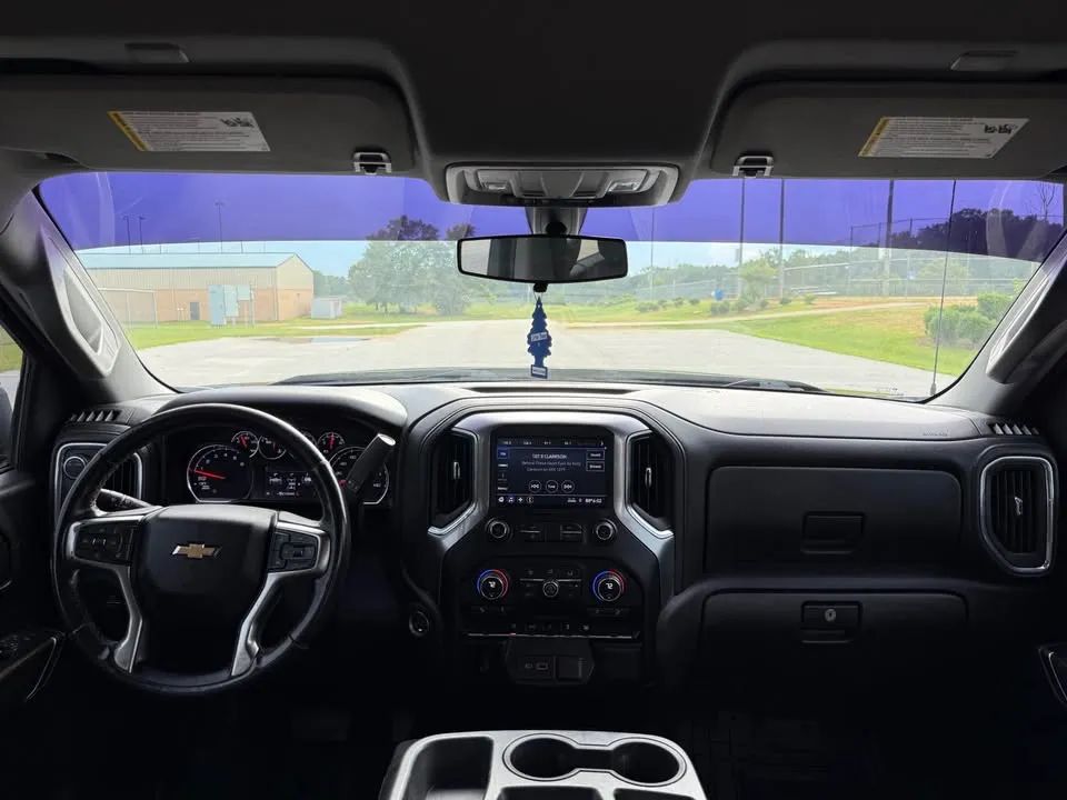 Chevrolet Silverado 1500 LT Crew Cab (2021) - Gasoline