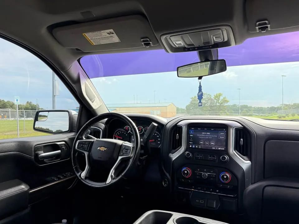 Chevrolet Silverado 1500 LT Crew Cab (2021) - Gasoline