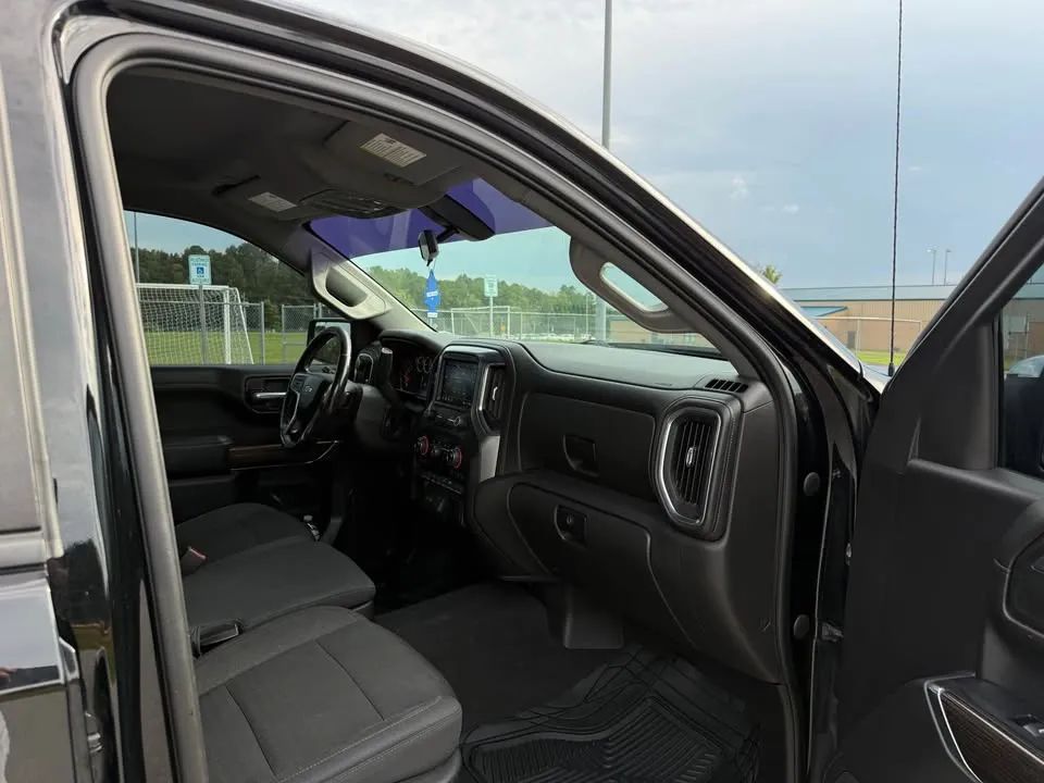 Chevrolet Silverado 1500 LT Crew Cab (2021) - Gasoline