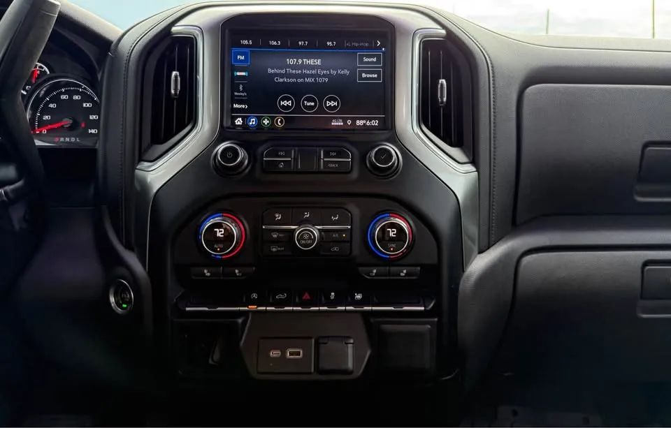 Chevrolet Silverado 1500 LT Crew Cab (2021) - Gasoline