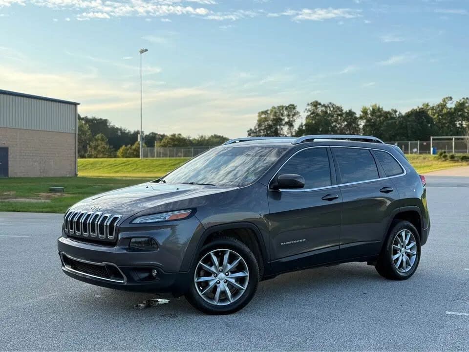 Jeep Cherokee Limited (2018) - Gasoline