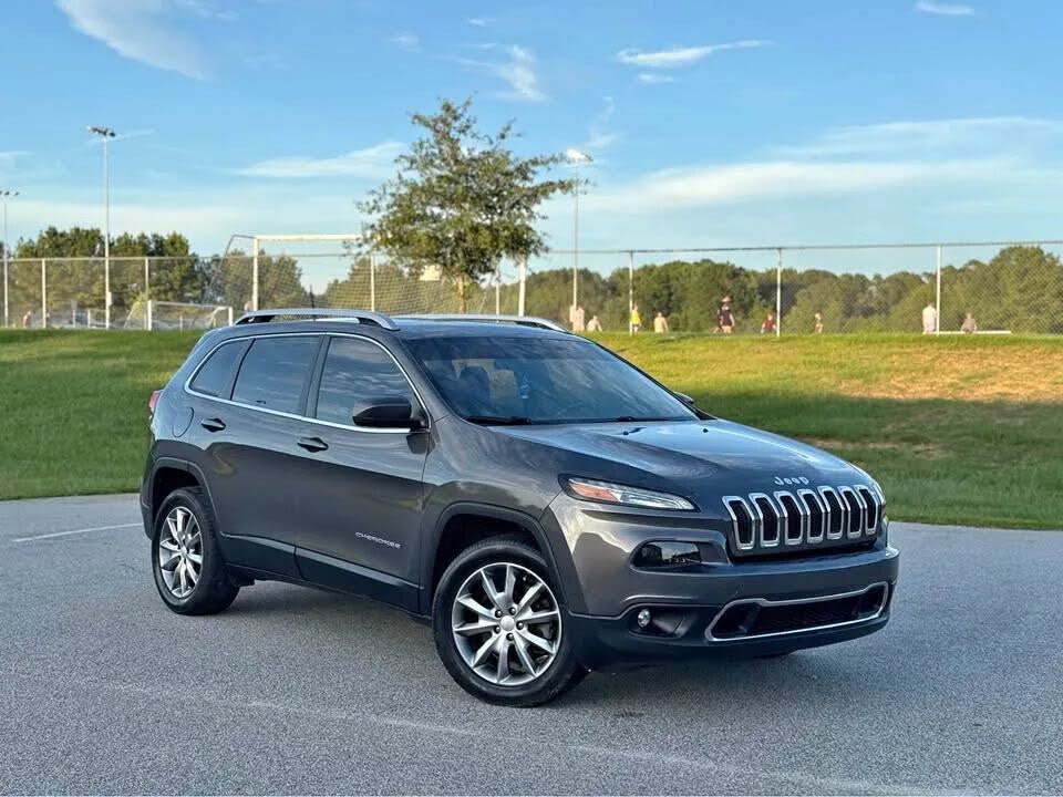 Jeep Cherokee Limited (2018) - Gasoline