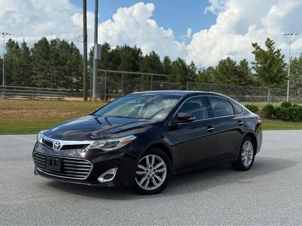 Toyota Avalon XLE Premium