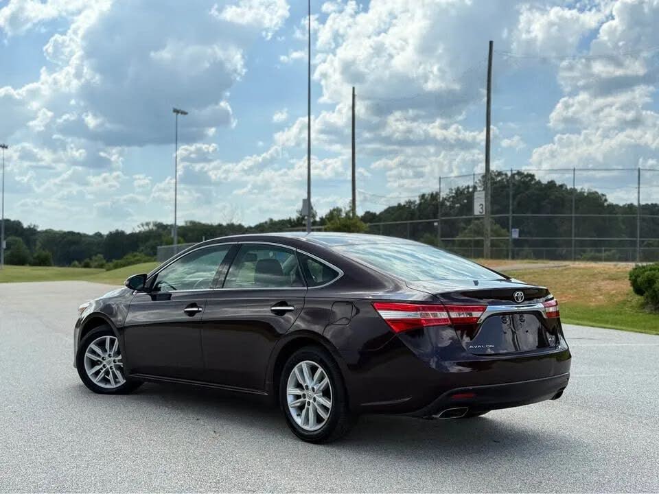 Toyota Avalon XLE Premium (2013) - Gasoline