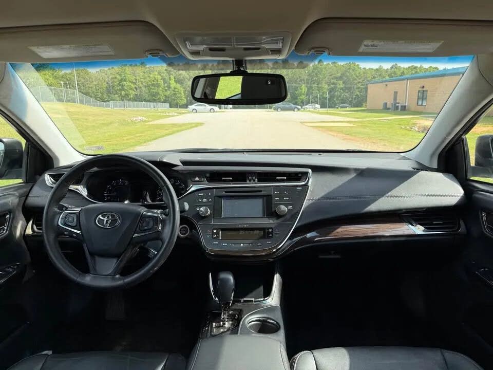 Toyota Avalon XLE Premium (2013) - Gasoline
