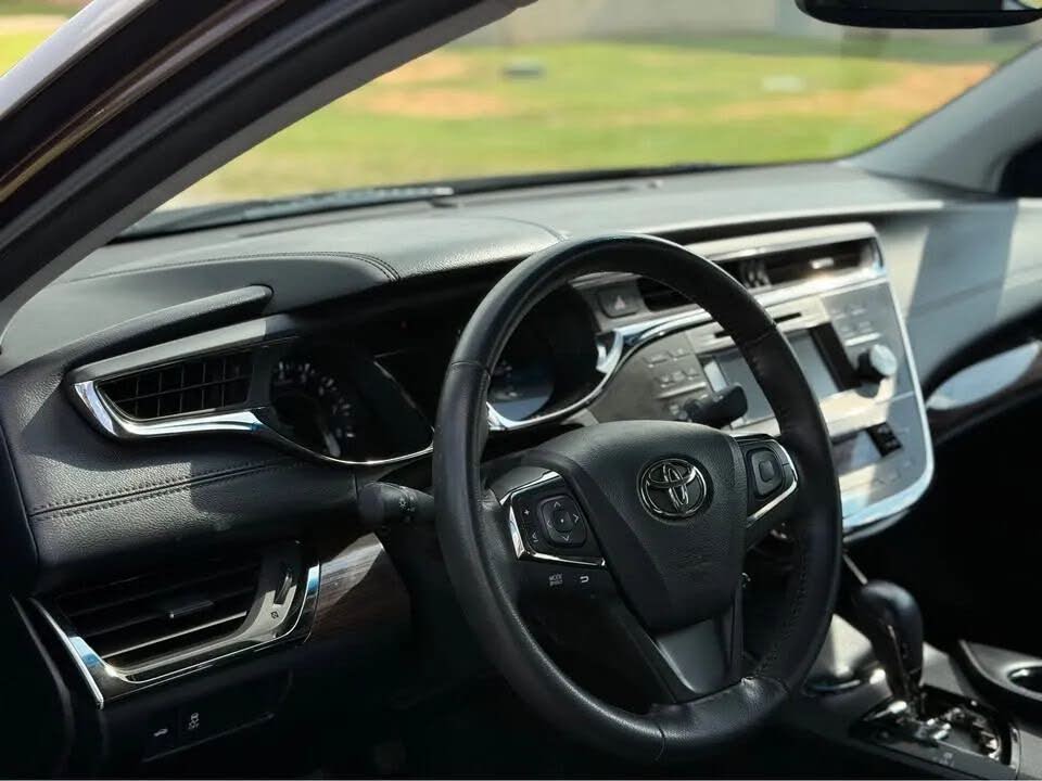 Toyota Avalon XLE Premium (2013) - Gasoline