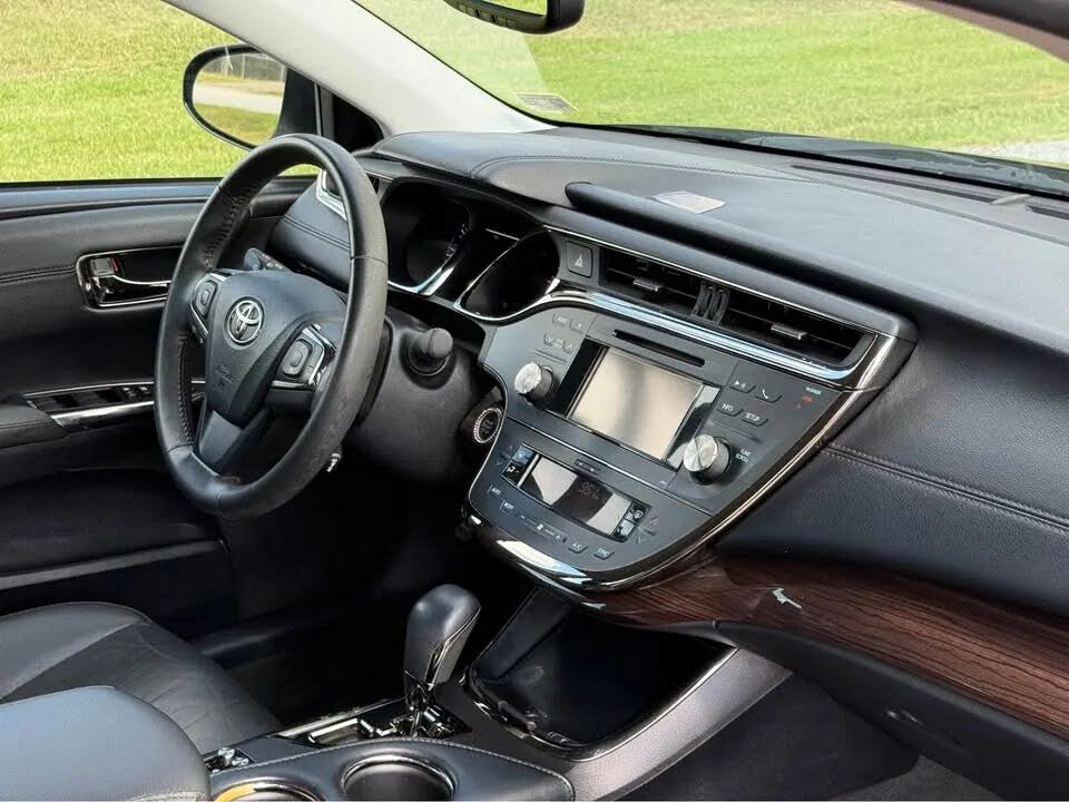 Toyota Avalon XLE Premium (2013) - Gasoline