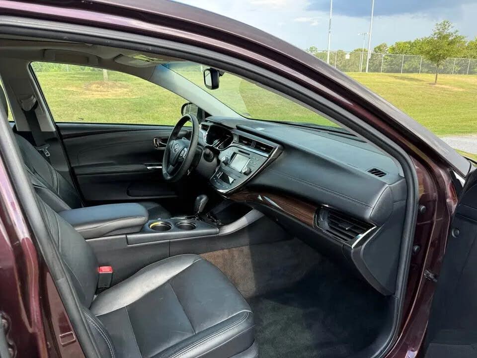 Toyota Avalon XLE Premium (2013) - Gasoline