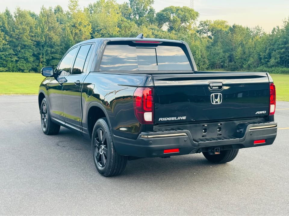 Honda Ridgeline Black Edition (2017) - Gasoline