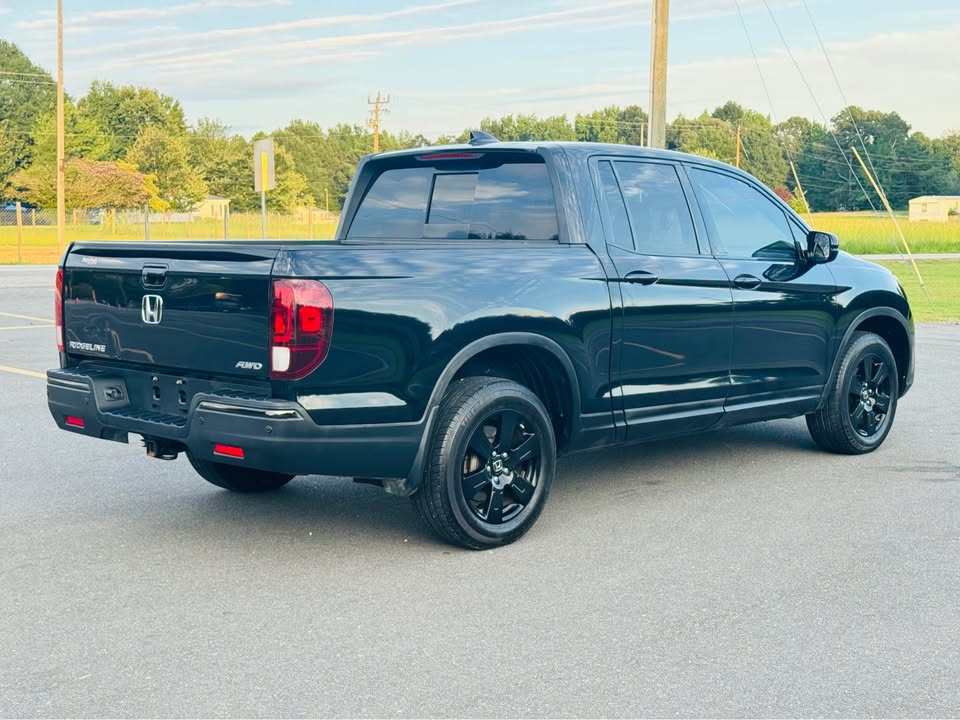 Honda Ridgeline Black Edition (2017) - Gasoline
