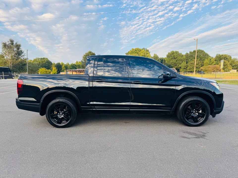 Honda Ridgeline Black Edition (2017) - Gasoline