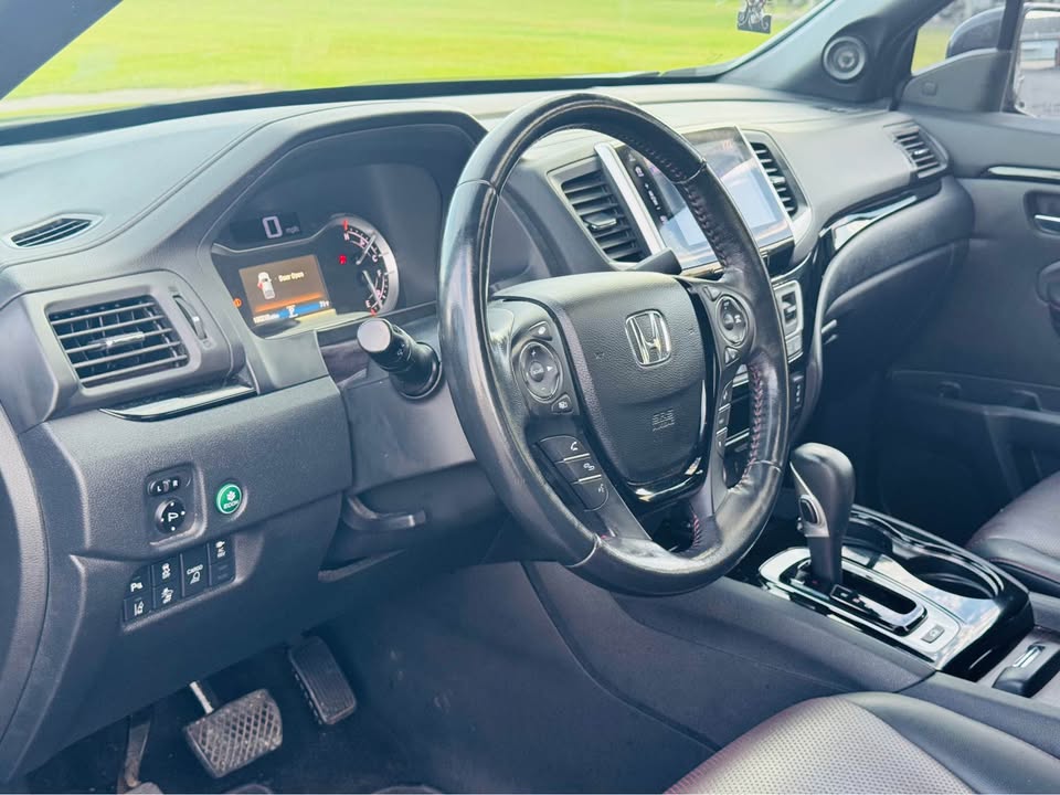 Honda Ridgeline Black Edition (2017) - Gasoline