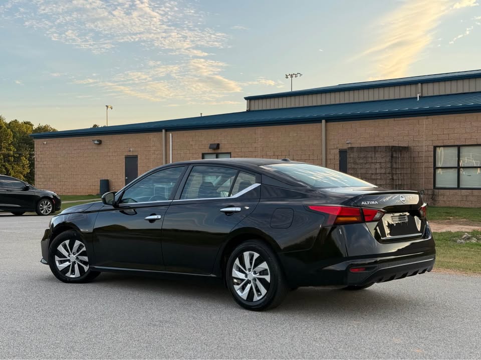 Nissan Altima S (2020) - Gasoline