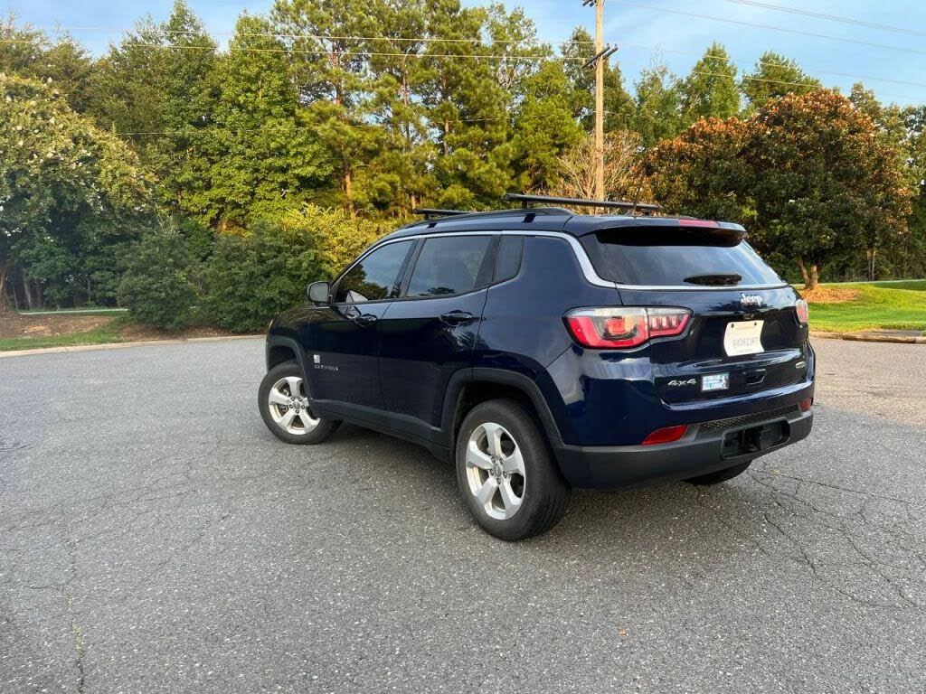 Jeep Compass Latitude (2018) - Gasoline